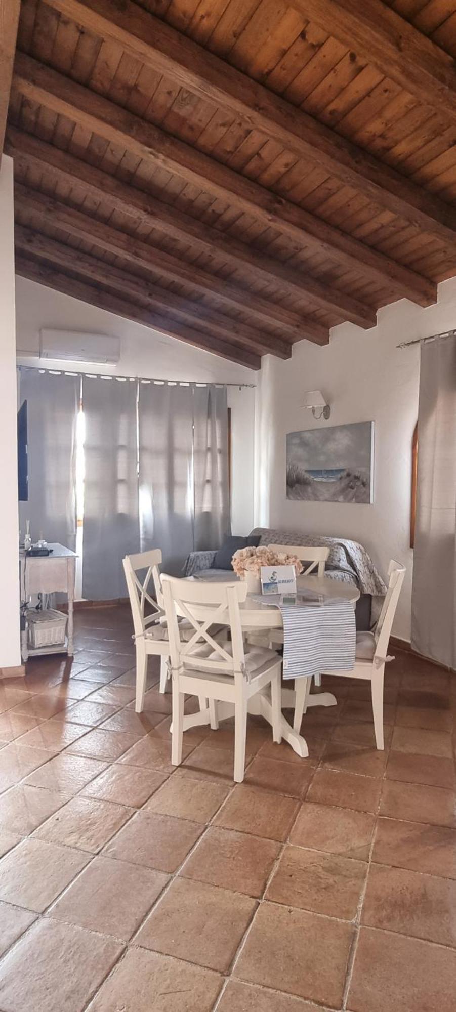 Q Home San Teodoro San Teodoro  Buitenkant foto