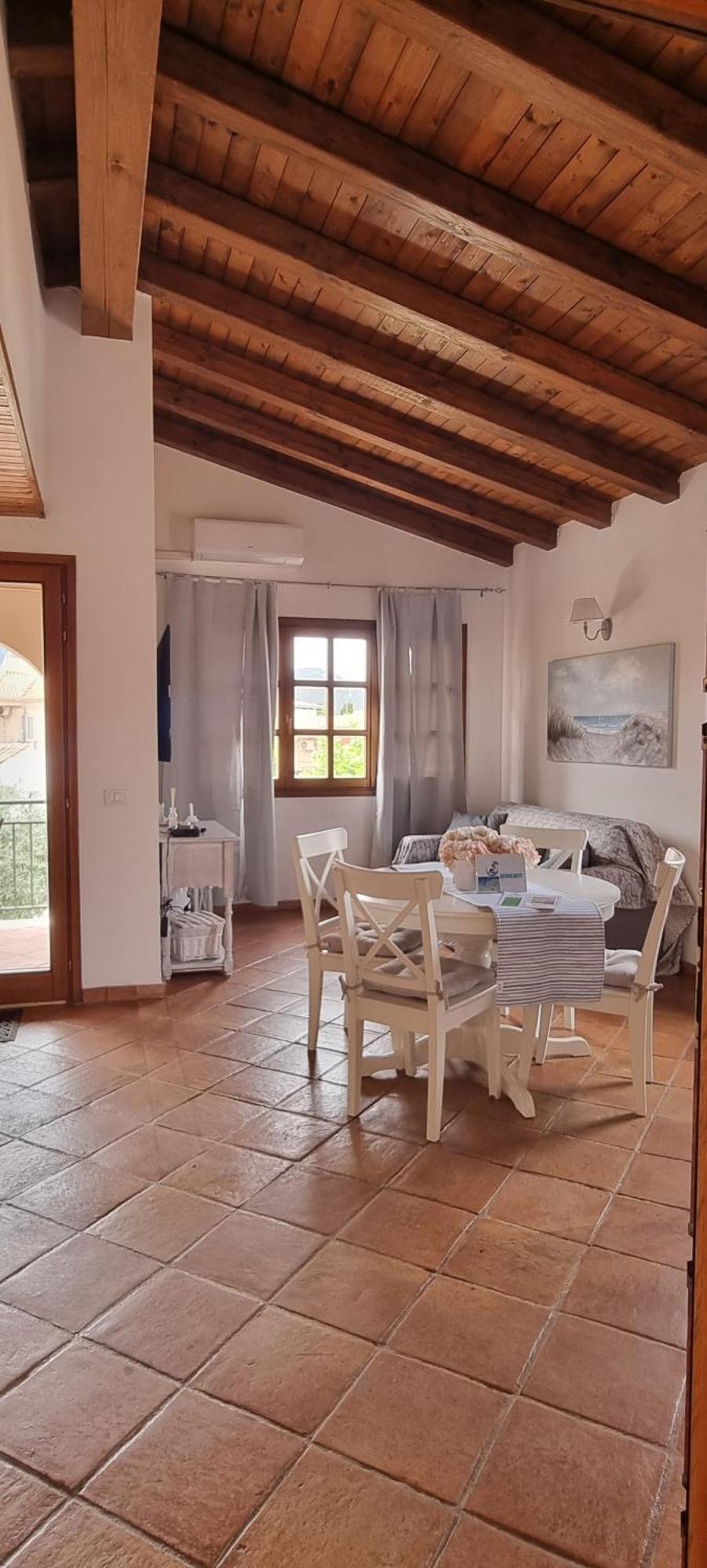 Q Home San Teodoro San Teodoro  Buitenkant foto